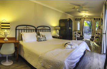 Bright On 5Th Guest House Puerto Elizabeth Exterior foto